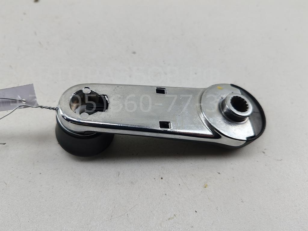 Ручка стеклоподъемника