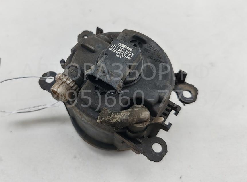 Фара противотуманная правая