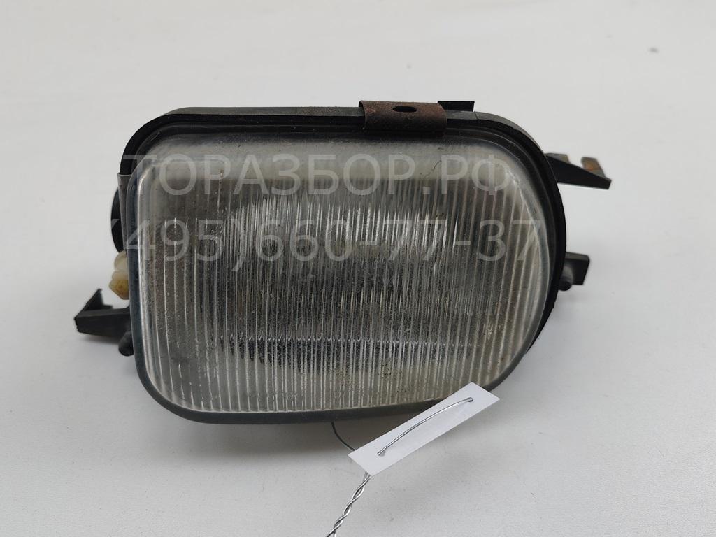Фара противотуманная правая