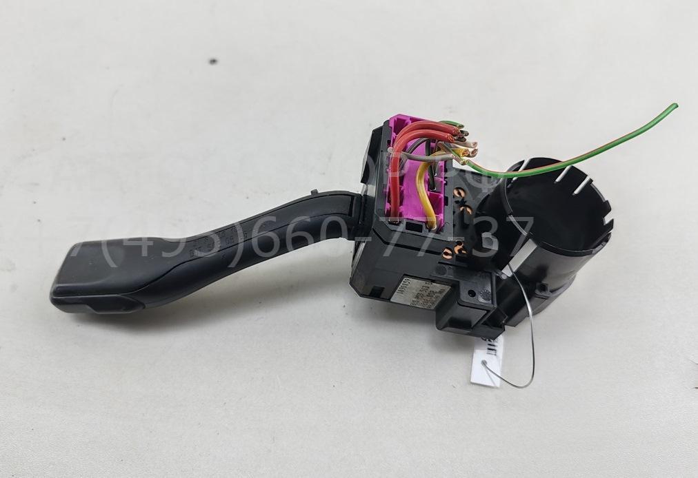 Переключатель поворотов подрулевой