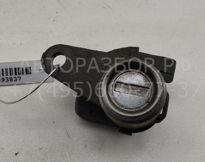 Вставка замка двери