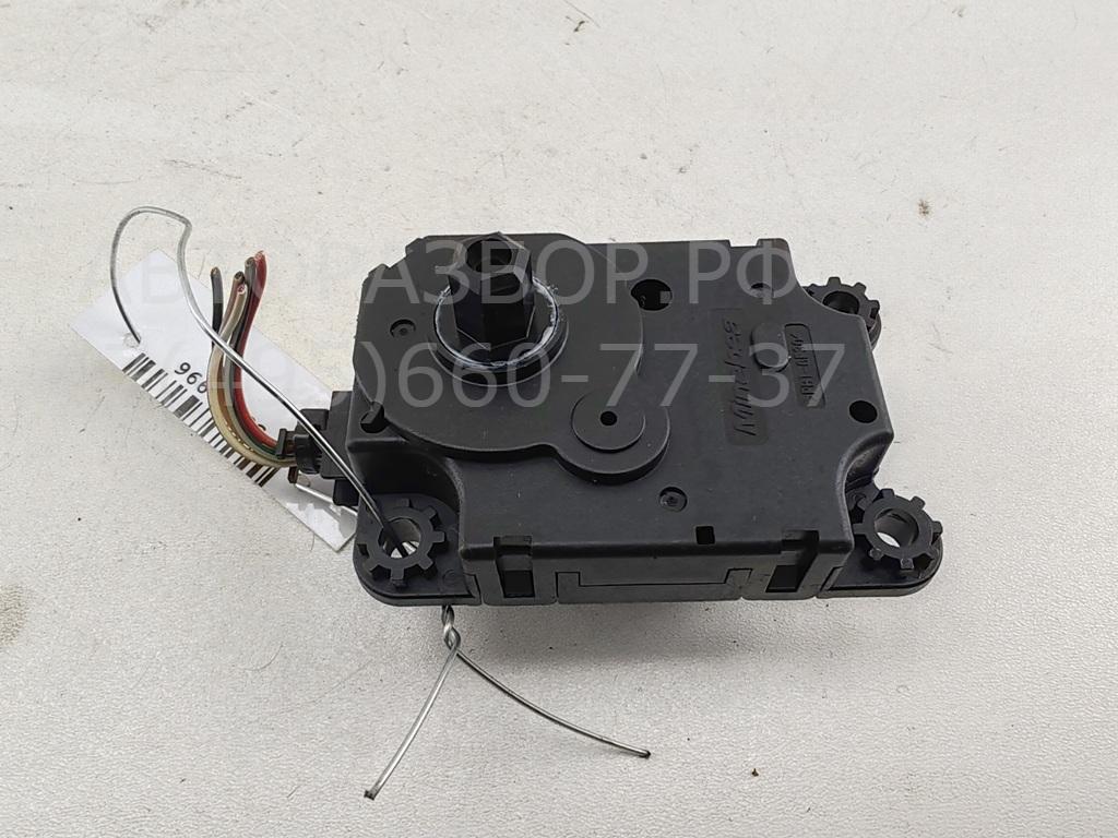 Моторчик заслонки печки