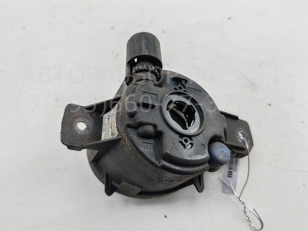 Фара противотуманная левая