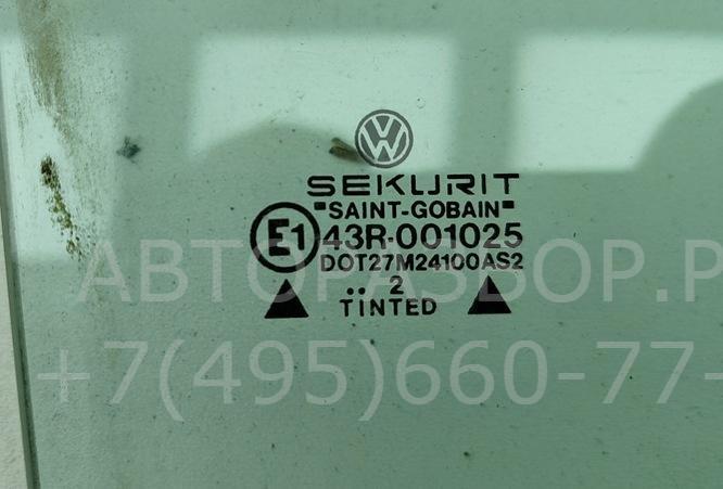 Стекло двери задней правой