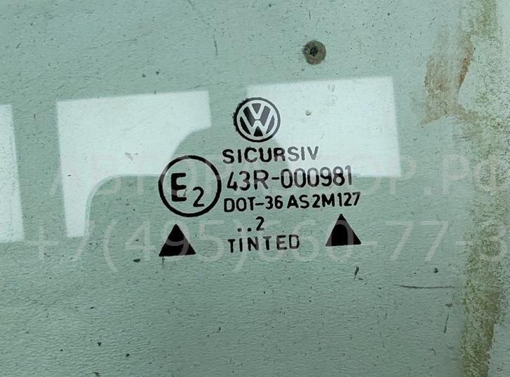 Стекло двери задней левой