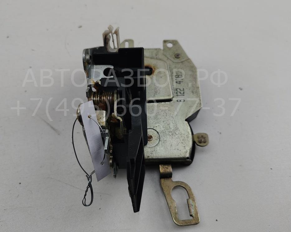 Замок двери передней правой