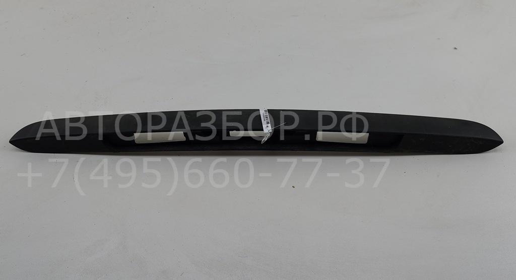 Накладка крышки багажника