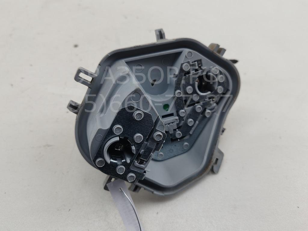 Плата заднего фонаря правого