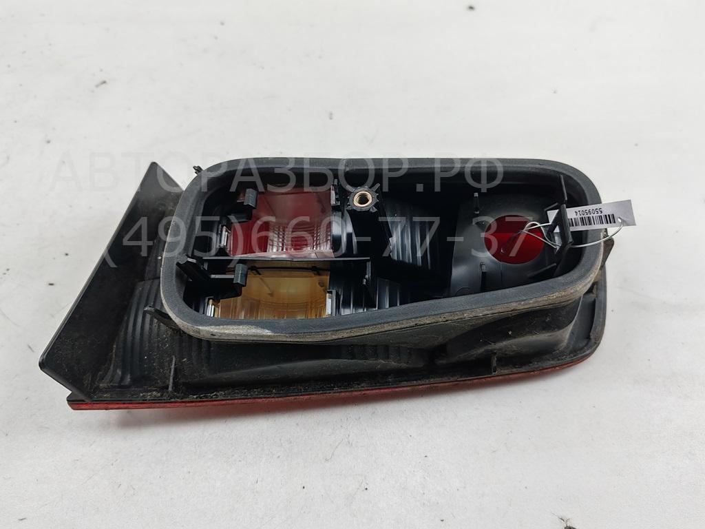 Фонарь задний внутренний левый