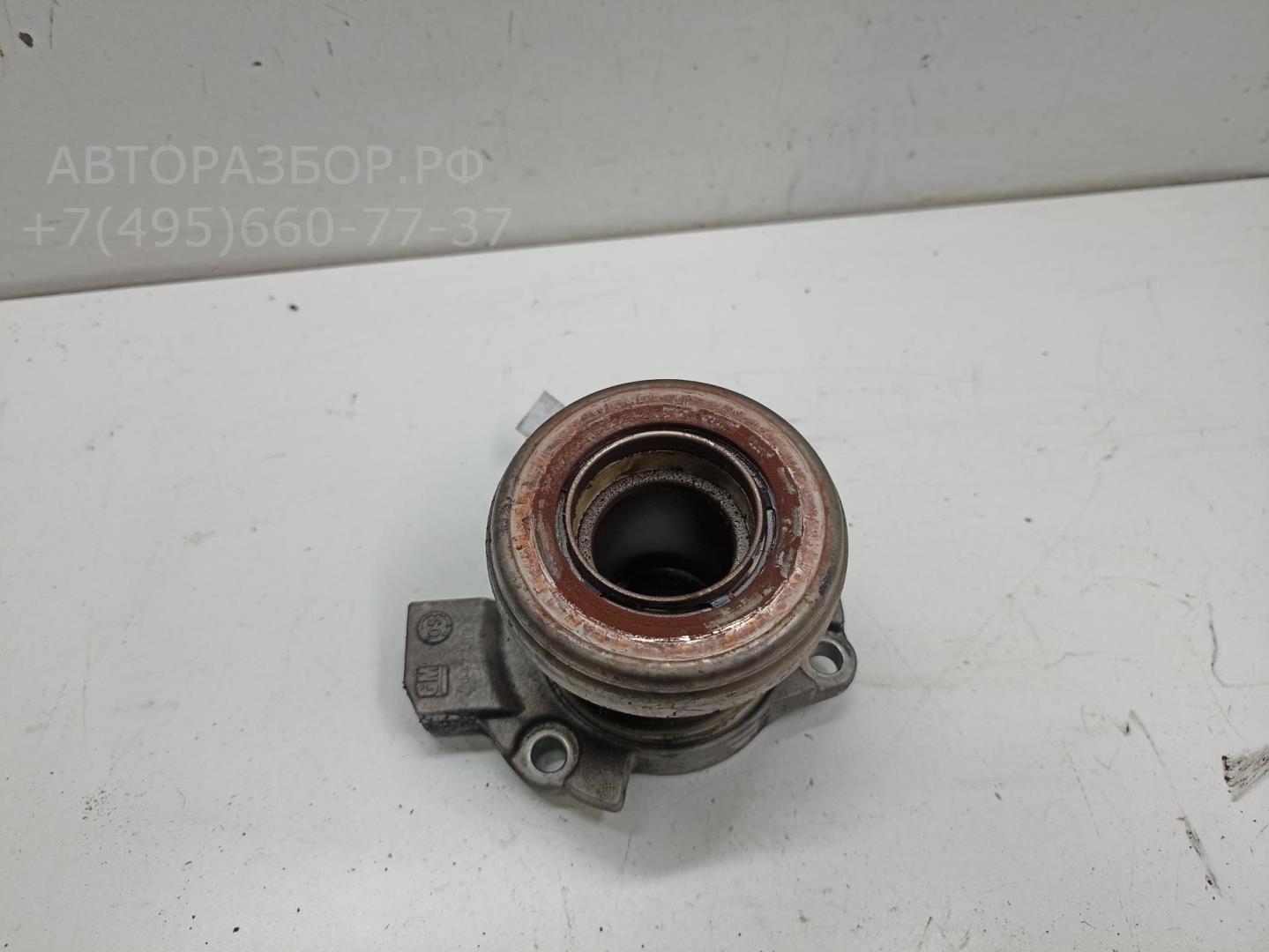 Цилиндр сцепления рабочий