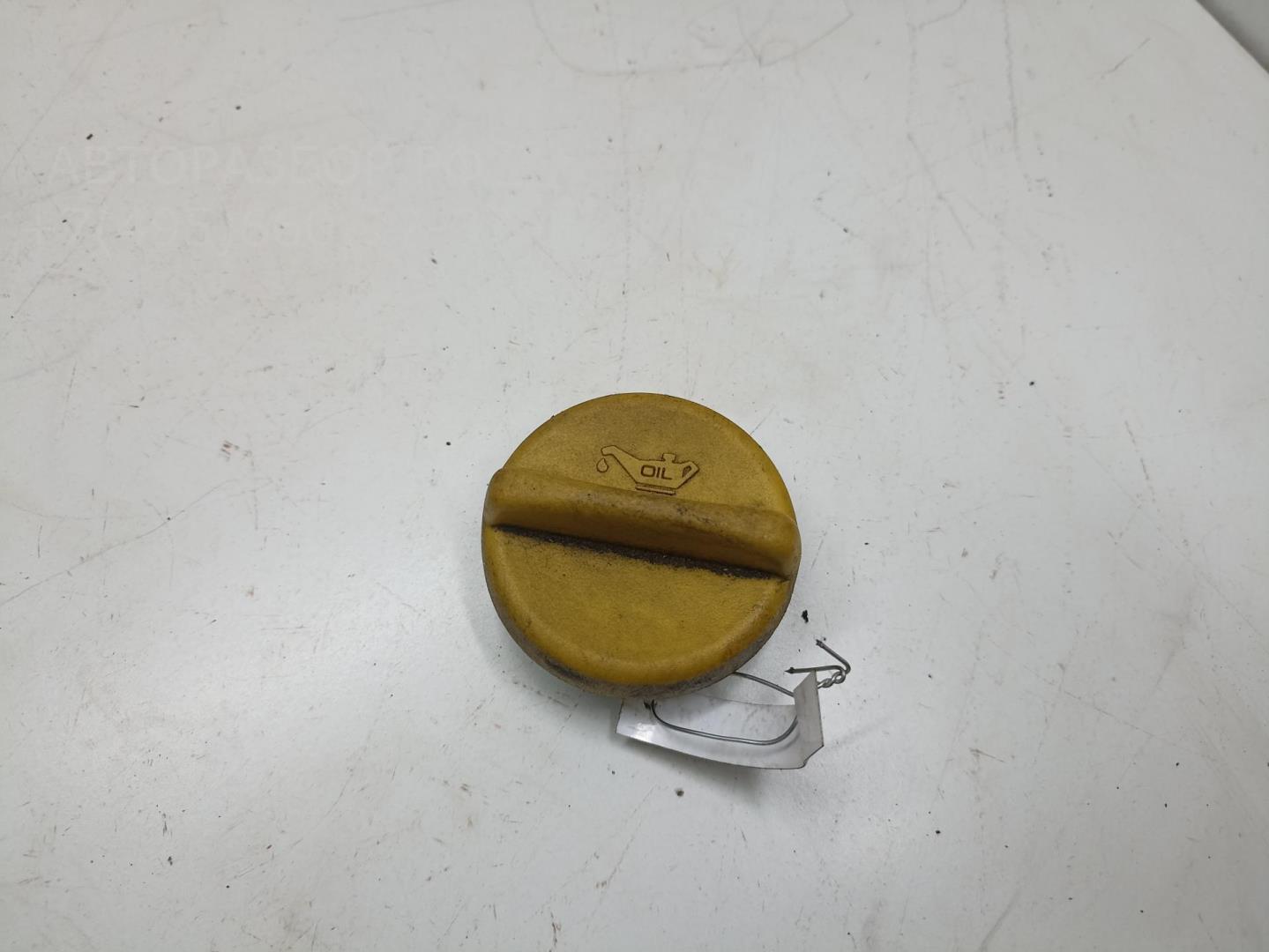 Крышка маслозаливной горловины