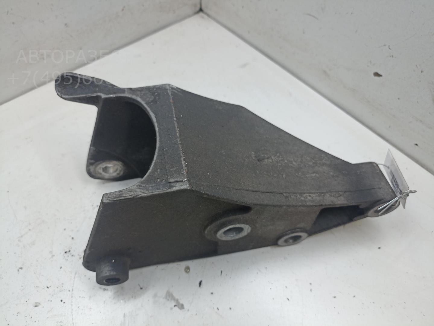 Кронштейн КПП