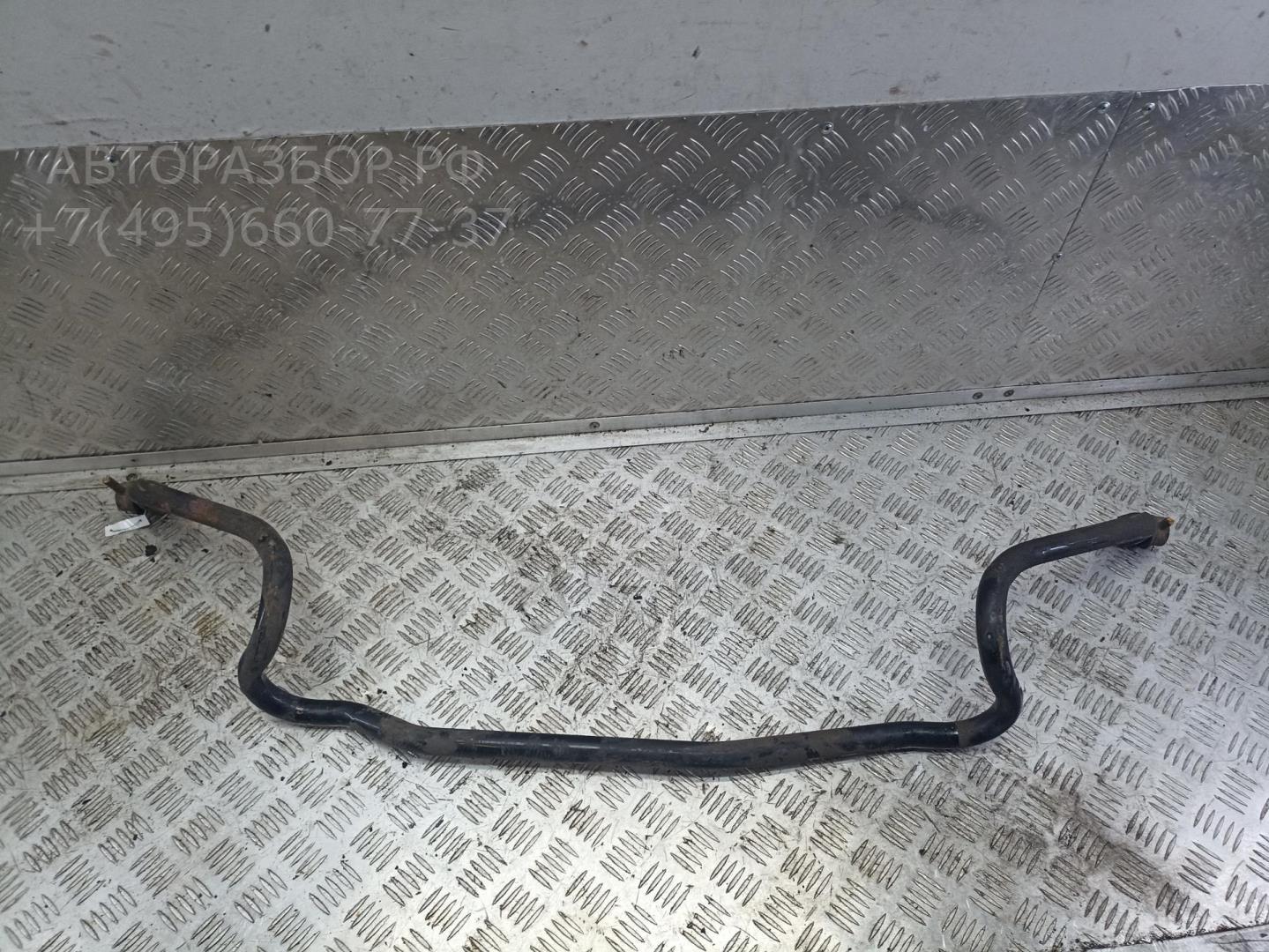 Стабилизатор передний