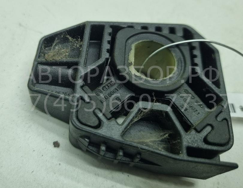 Кронштейн радиатора