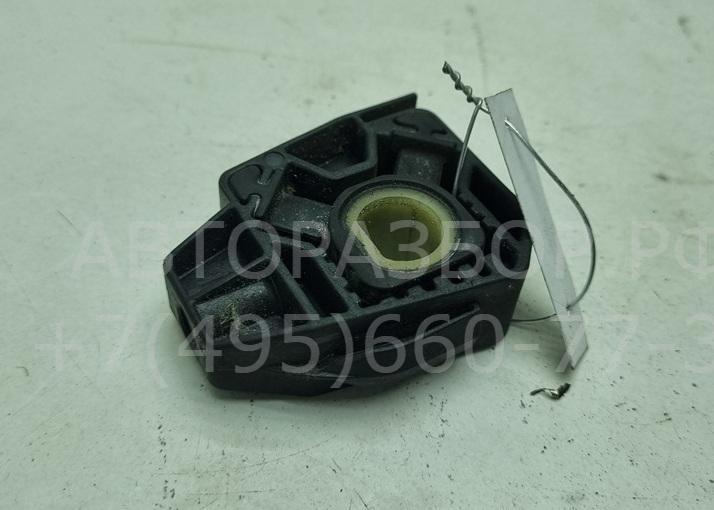 Кронштейн радиатора