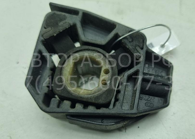 Кронштейн радиатора