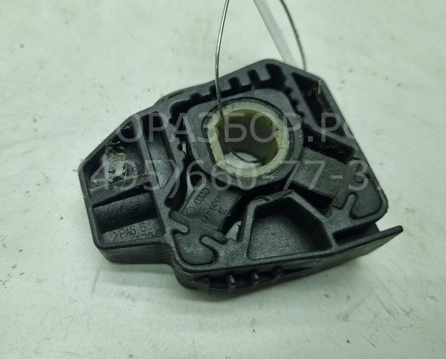 Кронштейн радиатора