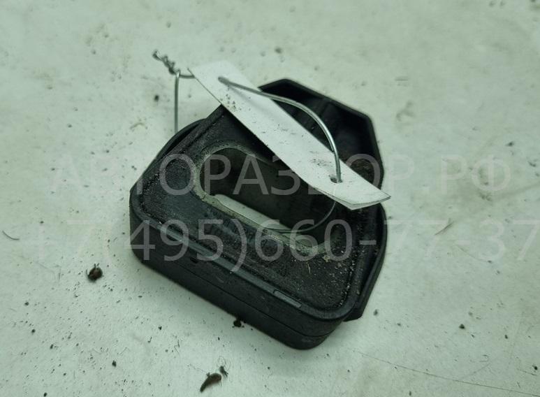 Кронштейн радиатора