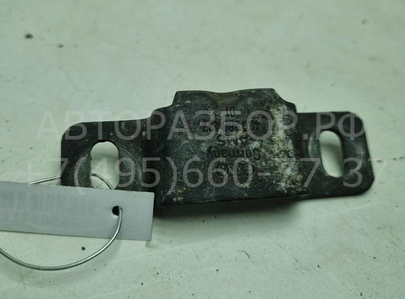 Кронштейн (сопут. товар)