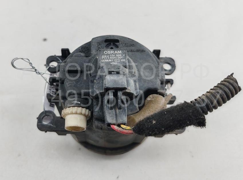 Фара противотуманная левая