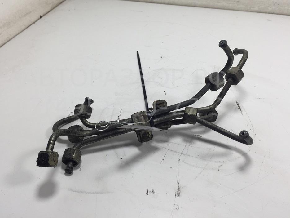 Трубка топливная