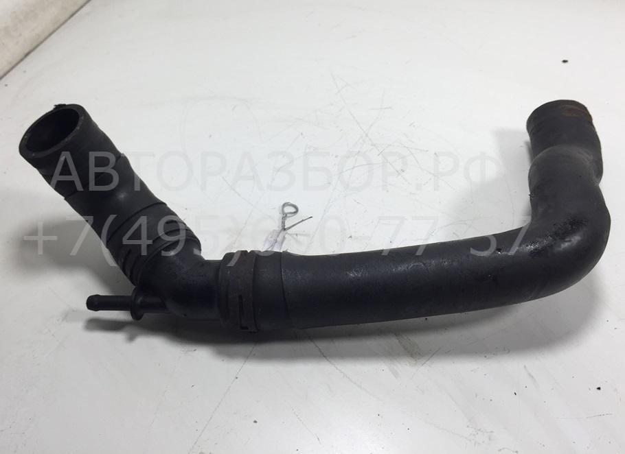 Патрубок радиатора