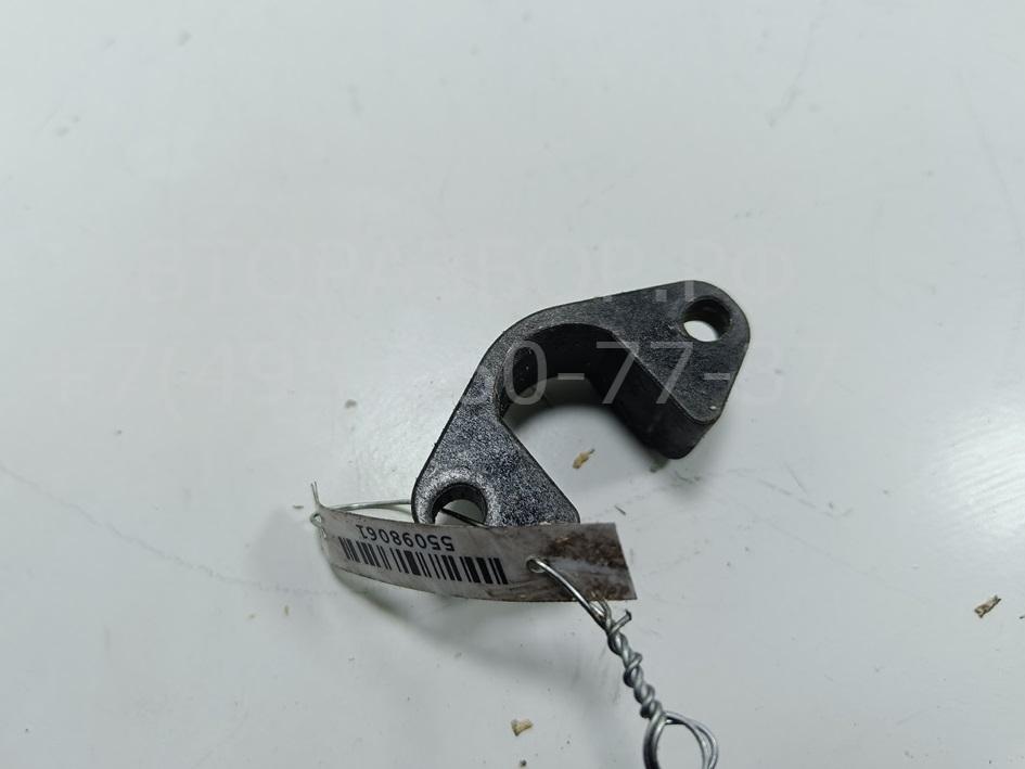 Кронштейн форсунки