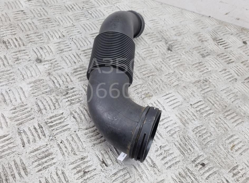 Патрубок воздушного фильтра