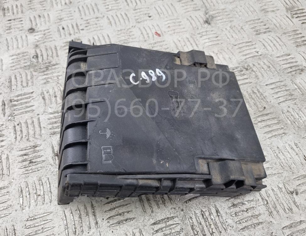 Блок предохранителей