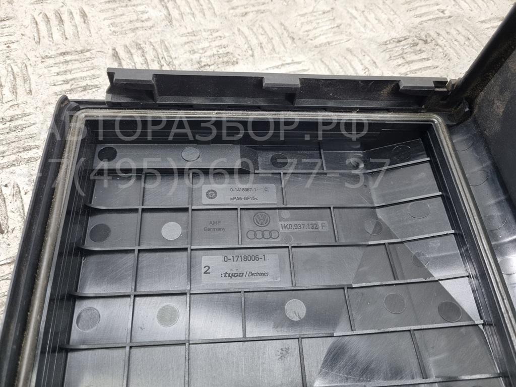 Блок предохранителей