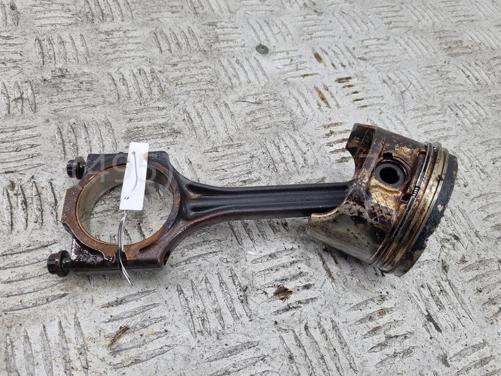 Поршень с шатуном