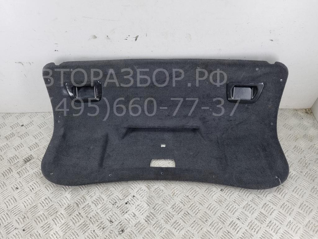 Обшивка крышки багажника