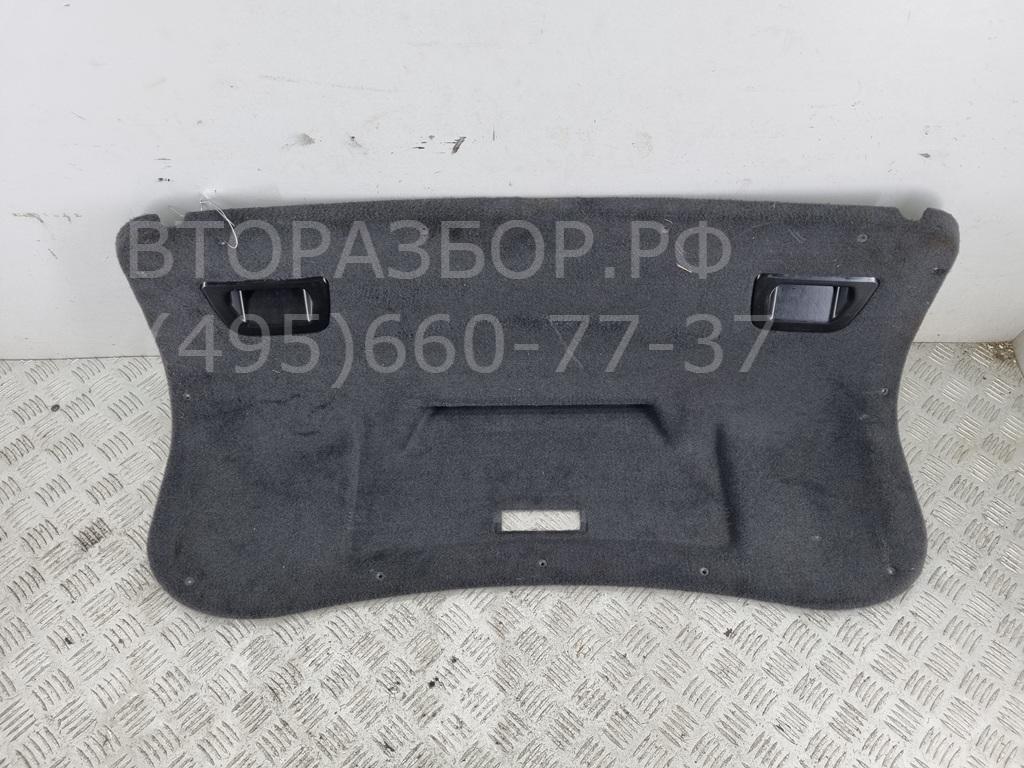 Обшивка крышки багажника