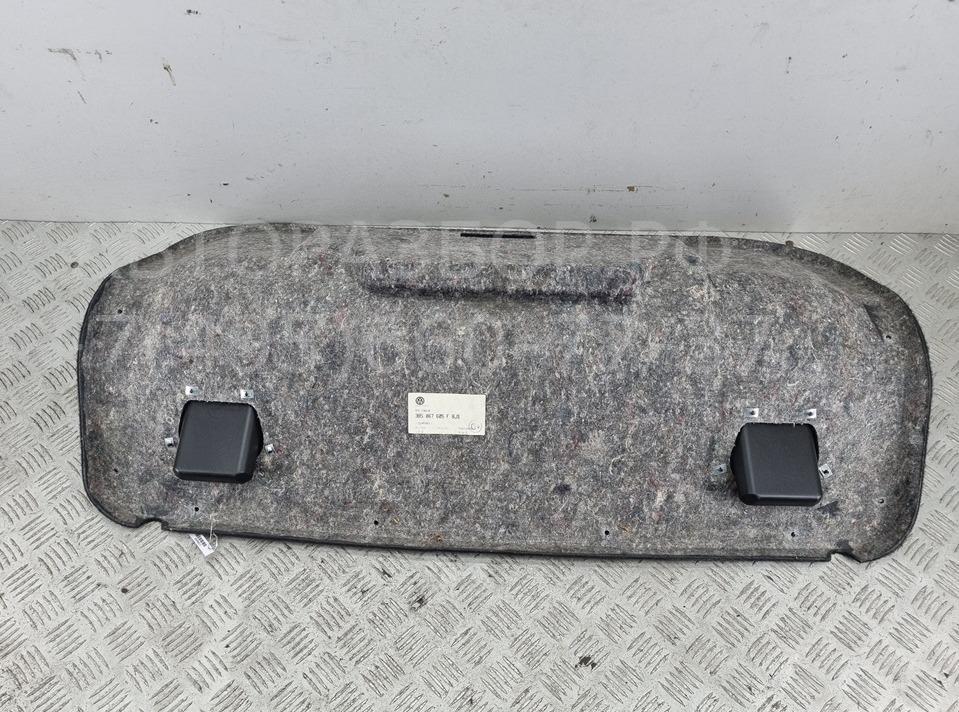 Обшивка крышки багажника