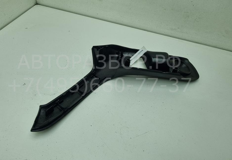Накладка двери задней правой