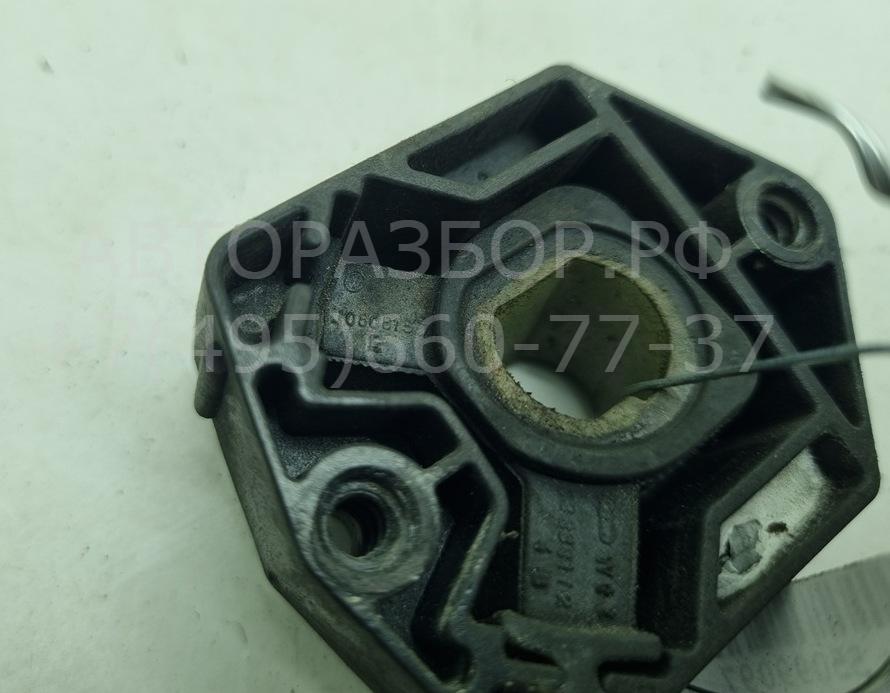 Кронштейн радиатора