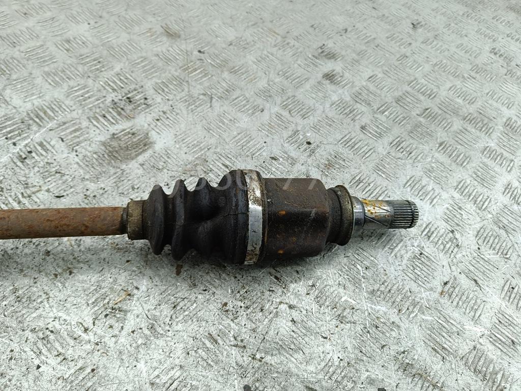 Полуось передняя правая