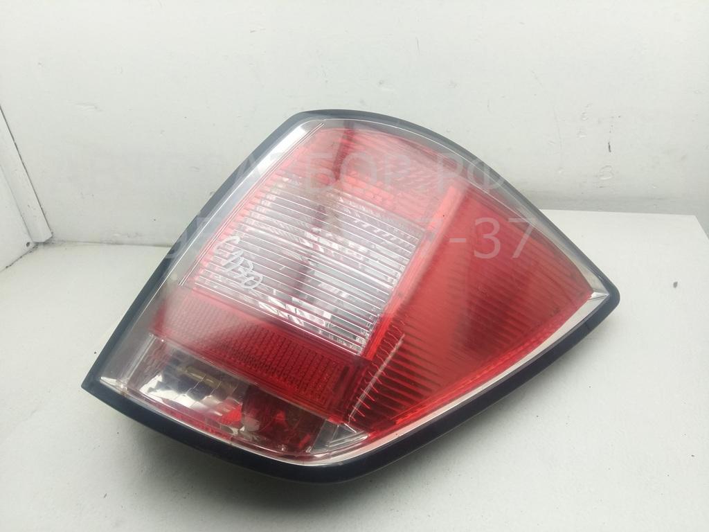 Фонарь задний правый