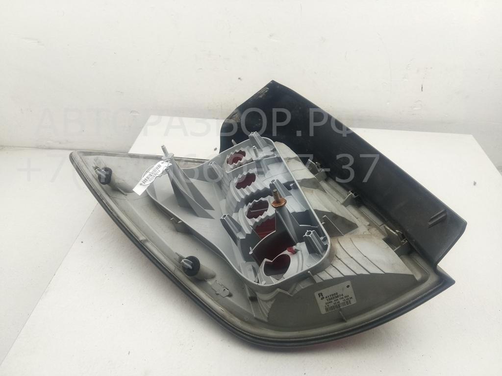 Фонарь задний правый