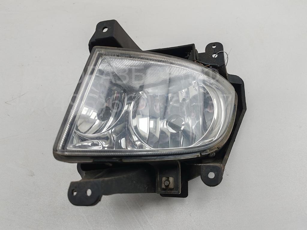 Фара противотуманная левая