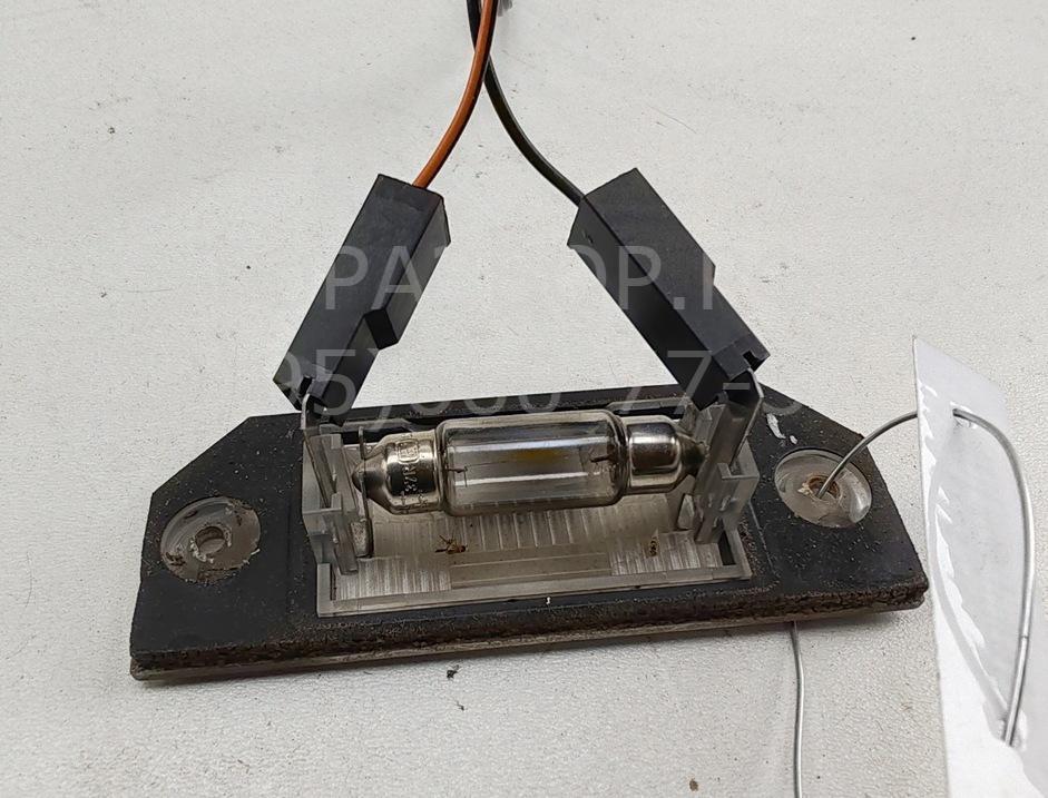 Фонарь подсветки номера