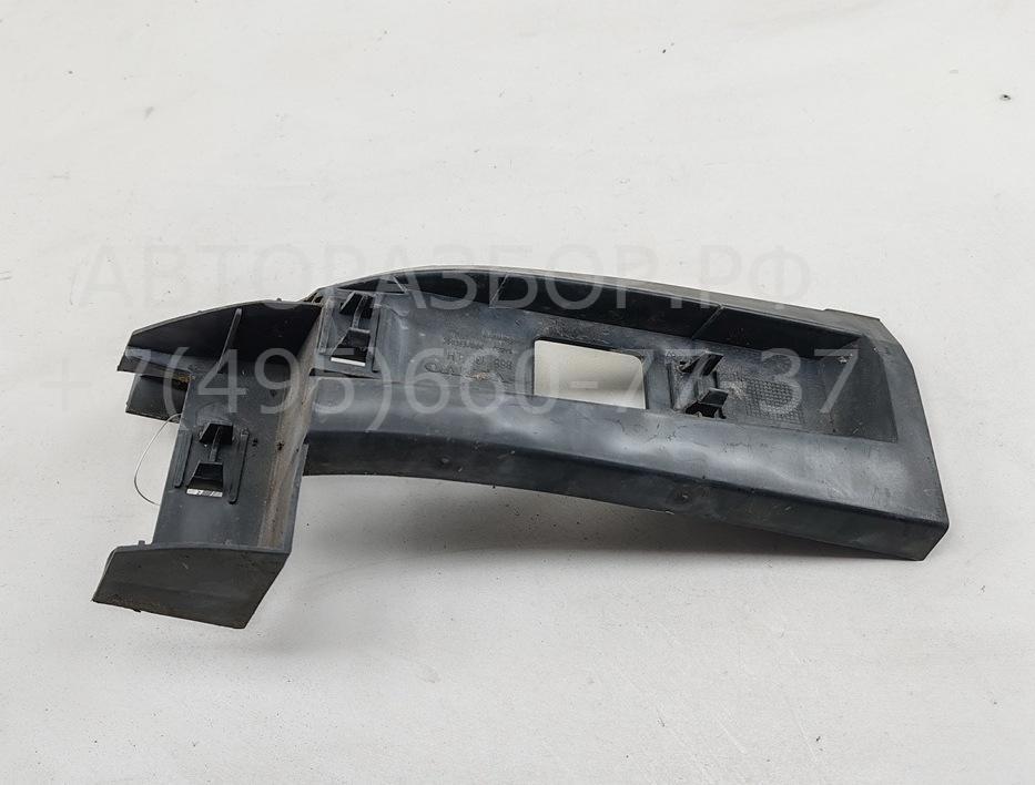 Кронштейн переднего бампера левый