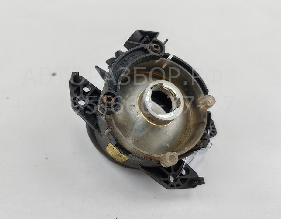 Фара противотуманная правая