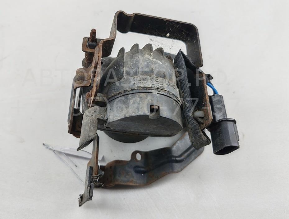 Фара противотуманная правая