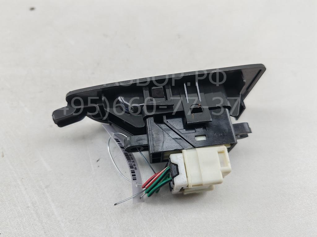 Кнопка стеклоподъемника