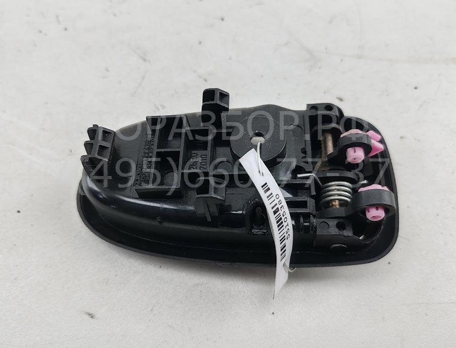 Ручка двери задней внутренняя левая