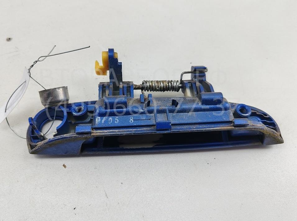 Ручка двери передней наружная левая