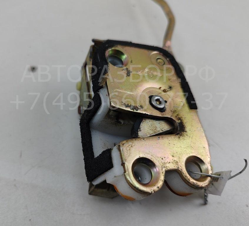 Замок двери передней правой