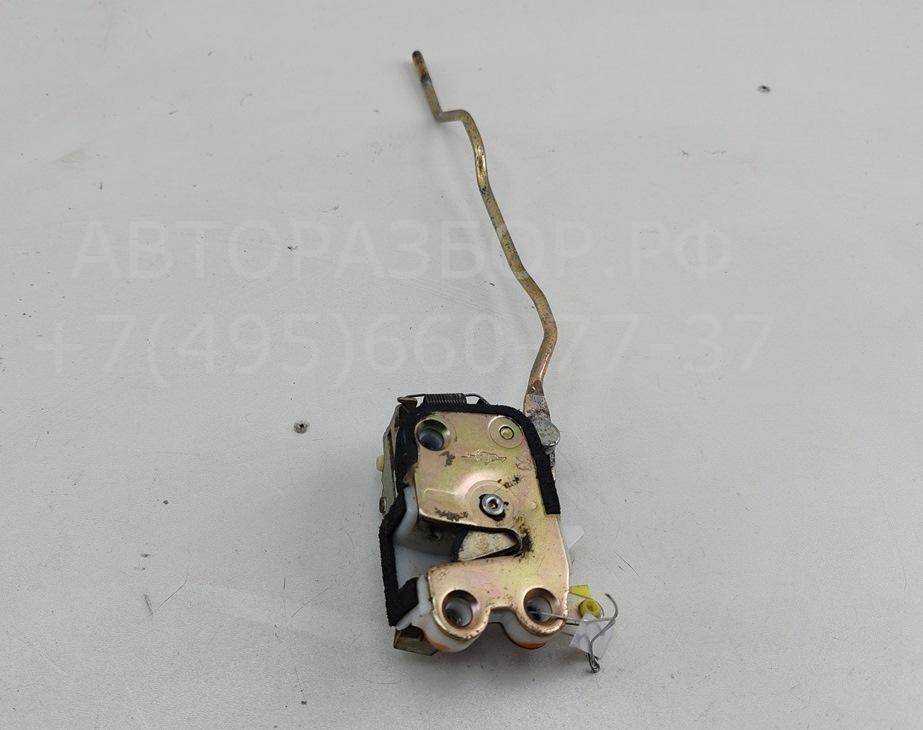 Замок двери передней правой