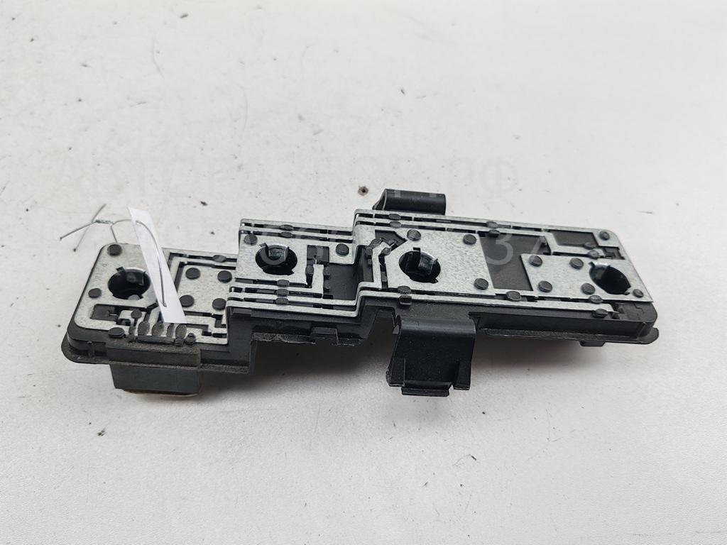 Плата заднего фонаря левого